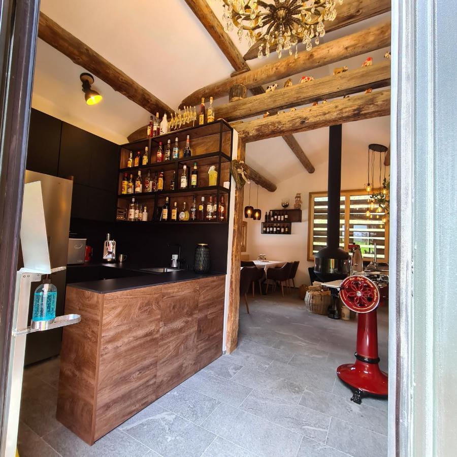 Chesa Prema Bed & Breakfast - Restaurant ดิเซนทิส ภายนอก รูปภาพ